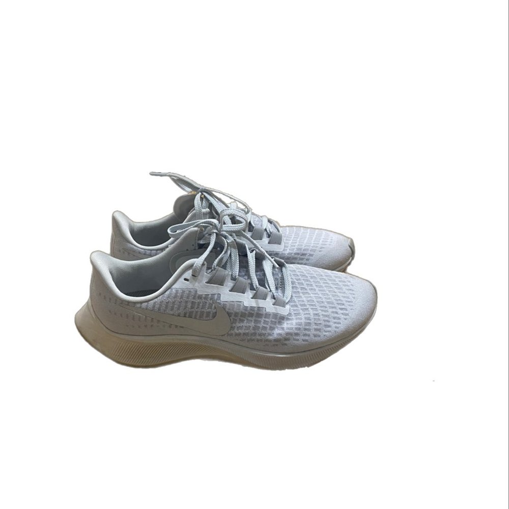 Nike Air Zoom Pegasus 37 Running Shoes